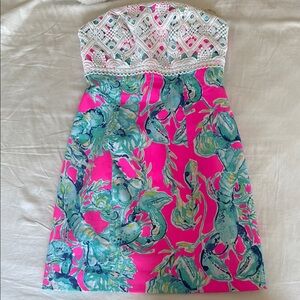 Super cute, NEVER WORN!! Lily Pulitzer strapless mini dress!!🦀🐚🦞🩷